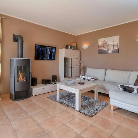 Bella Vista Holiday home Goehren-Lebbin