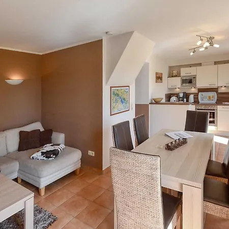 Bella Vista * 고렌레빈