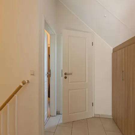 Bella Vista Holiday home Goehren-Lebbin